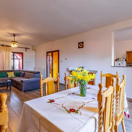 Ruby Apartment Pula