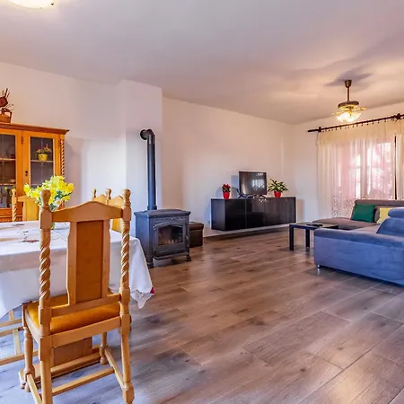 Ruby Apartament